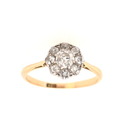 Pre Owned 18ct Diamond Cluster Ring ZX193